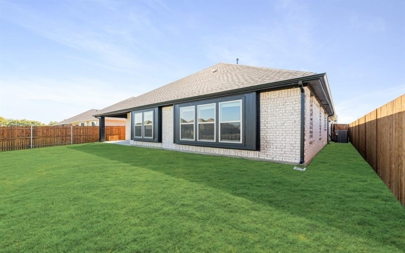 1008 Silver Sage Drive, Justin, TX 76247, 3 Bedrooms Bedrooms, ,3 BathroomsBathrooms,Residential,For Sale,1008 Silver Sage Drive,0,20989455