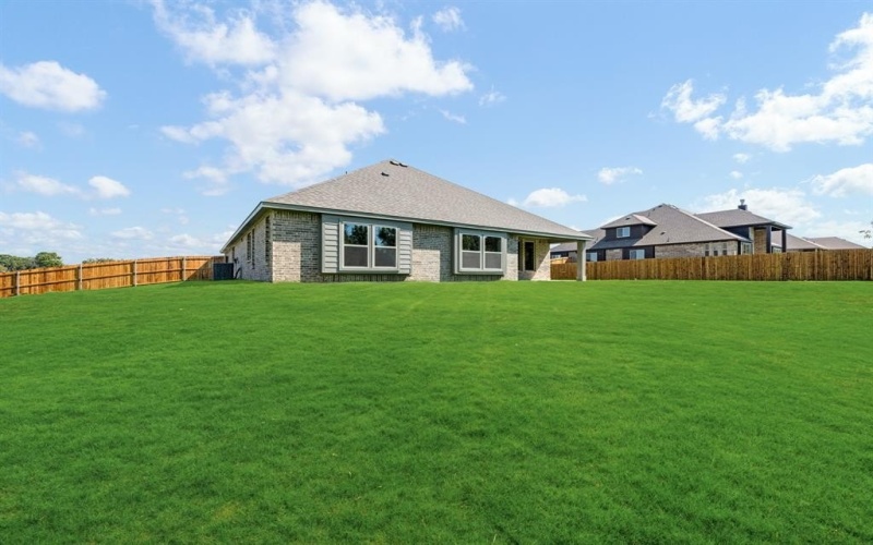 763 Crystal Lake Lane, Red Oak, TX 75154, 4 Habitaciones Habitaciones , ,3 BañosBaños,Residential,En Venta,763 Crystal Lake Lane,0,20989566