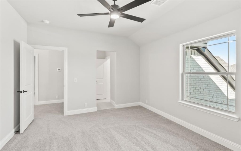 643 Crystal Lake Lane, Red Oak, TX 75154, 5 Habitaciones Habitaciones , ,5 BañosBaños,Residential,En Venta,643 Crystal Lake Lane,0,20989774