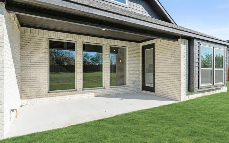 643 Crystal Lake Lane, Red Oak, TX 75154, 5 Habitaciones Habitaciones , ,5 BañosBaños,Residential,En Venta,643 Crystal Lake Lane,0,20989774