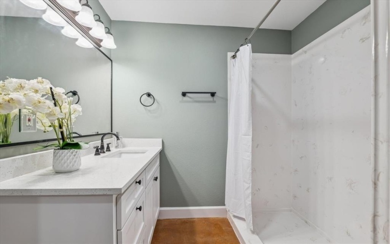 1917 Madera Drive, Waco, TX 76705, 3 Bedrooms Bedrooms, ,2 BathroomsBathrooms,Residential,For Sale,1917 Madera Drive,20990136