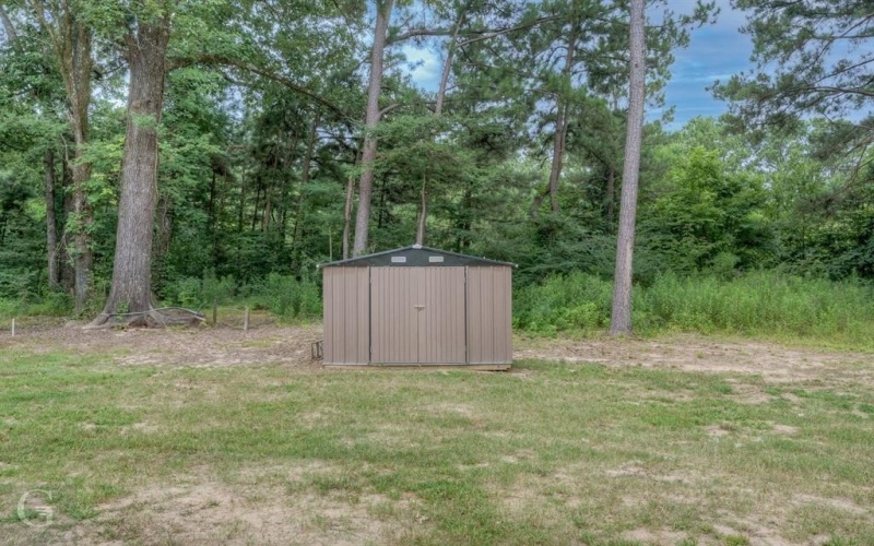1349 W Hollow Oak Lane, Shreveport, LA 71107, 4 Habitaciones Habitaciones , ,2 BañosBaños,Residential,En Venta,1349 W Hollow Oak Lane,20991175