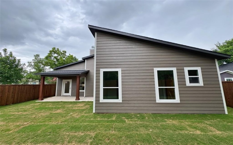 2612 Polk Street, Greenville, TX 75401, 3 Bedrooms Bedrooms, ,2 BathroomsBathrooms,Residential,For Sale,2612 Polk Street,20991581