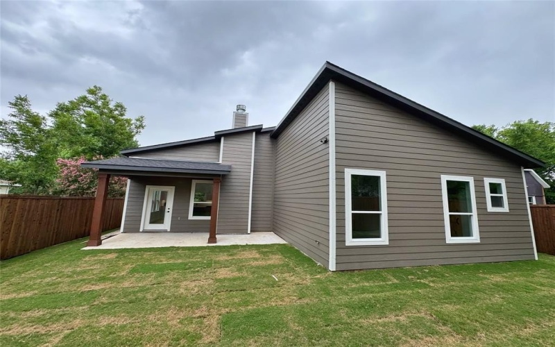 2612 Polk Street, Greenville, TX 75401, 3 Bedrooms Bedrooms, ,2 BathroomsBathrooms,Residential,For Sale,2612 Polk Street,20991581