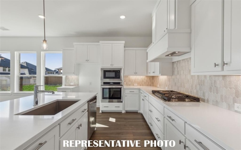 6920 Crystal Springs Drive, McKinney, TX 75070, 3 Bedrooms Bedrooms, ,3 BathroomsBathrooms,Residential,For Sale,6920 Crystal Springs Drive,20991665