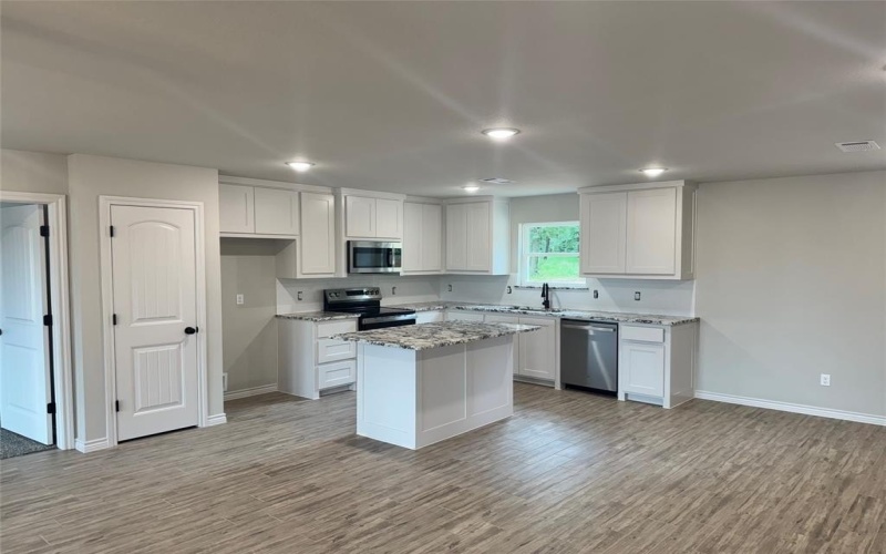 1013 Hereford Drive, Springtown, TX 76082, 4 Habitaciones Habitaciones , ,2 BañosBaños,Residential,En Venta,1013 Hereford Drive,20992175