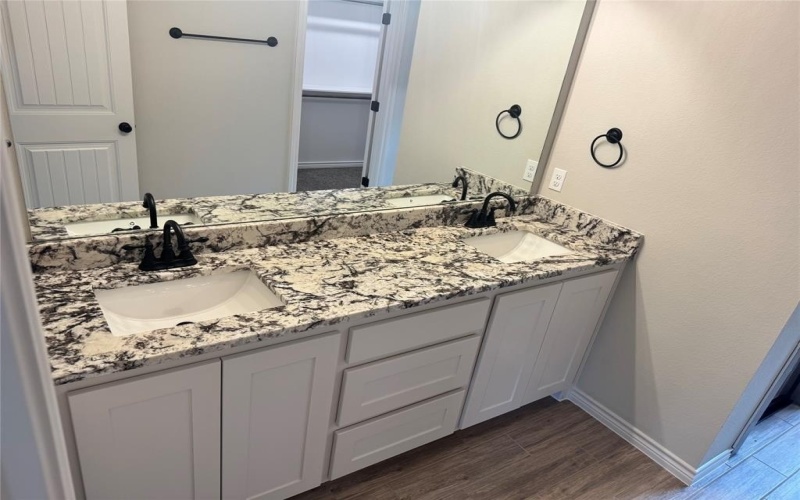 1013 Hereford Drive, Springtown, TX 76082, 4 Habitaciones Habitaciones , ,2 BañosBaños,Residential,En Venta,1013 Hereford Drive,20992175