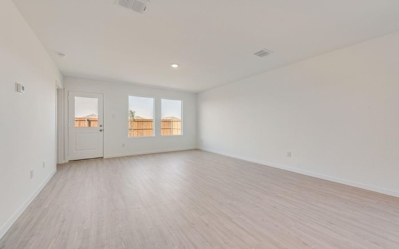 14150 Kempt Drive, Pilot Point, TX 76258, 3 Bedrooms Bedrooms, ,2 BathroomsBathrooms,Residential,For Sale,14150 Kempt Drive,20992208