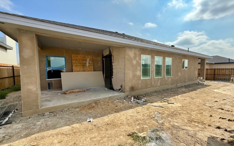 3260 Ethel Dr., Eagle Pass, TX 78852, 4 Bedrooms Bedrooms, ,2 BathroomsBathrooms,Residential,For Sale,3260 Ethel Dr.,0,81163