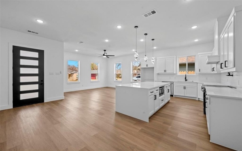 4604 Corregidor Street, Dallas, TX 75216, 4 Bedrooms Bedrooms, ,3 BathroomsBathrooms,Residential,For Sale,4604 Corregidor Street,20992258