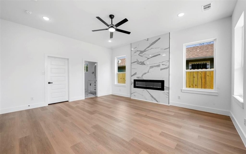 4604 Corregidor Street, Dallas, TX 75216, 4 Bedrooms Bedrooms, ,3 BathroomsBathrooms,Residential,For Sale,4604 Corregidor Street,20992258