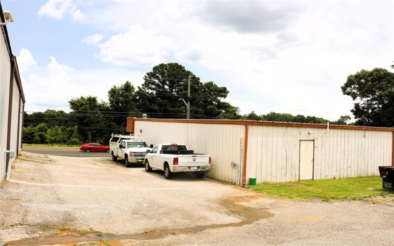 2403, 2407, 2409 S Eastman Road, Longview, TX 75602, ,Commercial Sale,For Sale,2403,2407,2409 S Eastman Road,20992304