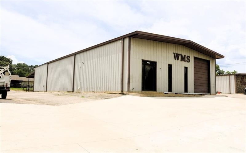 2403, 2407, 2409 S Eastman Road, Longview, TX 75602, ,Commercial Sale,For Sale,2403,2407,2409 S Eastman Road,20992304