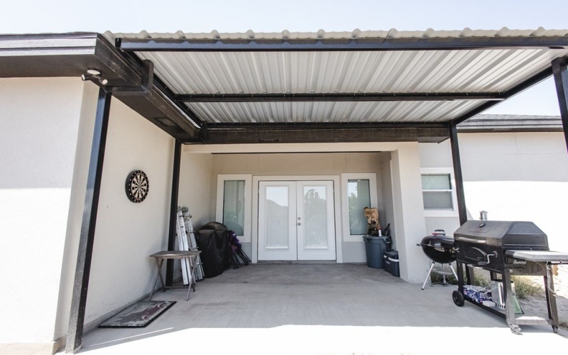 202 Bayo Dr, Eagle Pass, TX 78852, 3 Bedrooms Bedrooms, ,2 BathroomsBathrooms,Residential,For Sale,202 Bayo Dr,81185