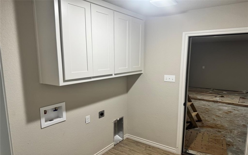 1009 Hereford, Springtown, TX 76082, 3 Bedrooms Bedrooms, ,2 BathroomsBathrooms,Residential,For Sale,1009 Hereford,20992416