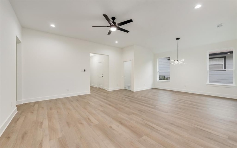 4003 Stanley Smith Drive, Dallas, TX 75216, 4 Bedrooms Bedrooms, ,2 BathroomsBathrooms,Residential,For Sale,4003 Stanley Smith Drive,20992515