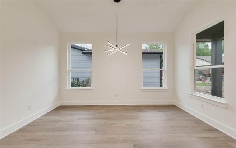 4003 Stanley Smith Drive, Dallas, TX 75216, 4 Bedrooms Bedrooms, ,2 BathroomsBathrooms,Residential,For Sale,4003 Stanley Smith Drive,20992515
