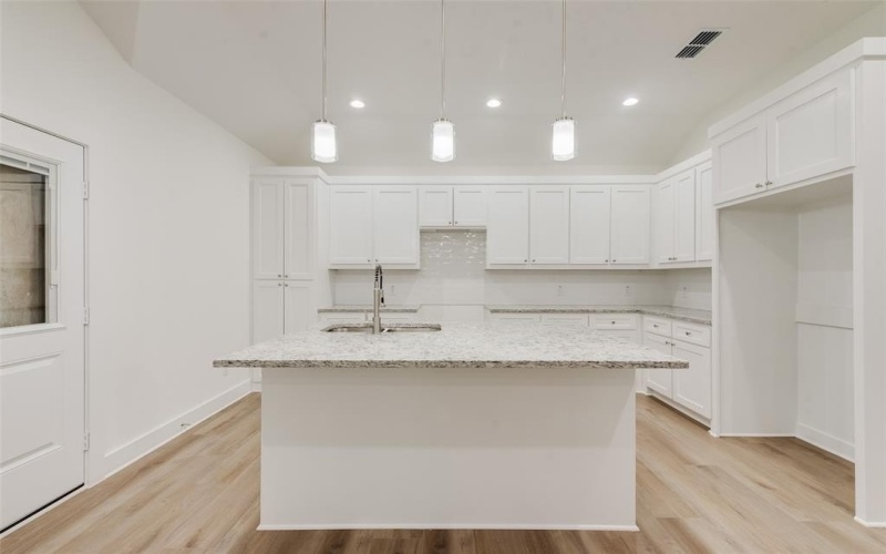4003 Stanley Smith Drive, Dallas, TX 75216, 4 Bedrooms Bedrooms, ,2 BathroomsBathrooms,Residential,For Sale,4003 Stanley Smith Drive,20992515