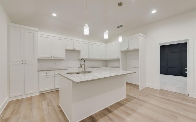 4003 Stanley Smith Drive, Dallas, TX 75216, 4 Bedrooms Bedrooms, ,2 BathroomsBathrooms,Residential,For Sale,4003 Stanley Smith Drive,20992515