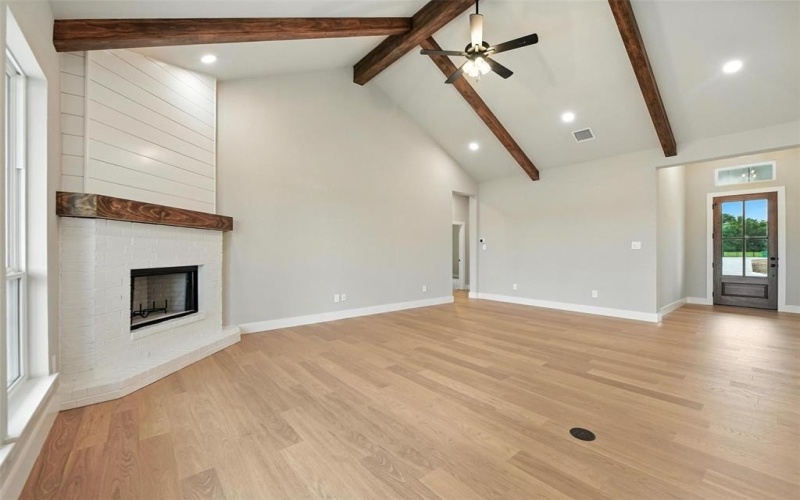 1106 Silver Sage Trail, Weatherford, TX 76085, 4 Bedrooms Bedrooms, ,2 BathroomsBathrooms,Residential,For Sale,1106 Silver Sage Trail,20992540