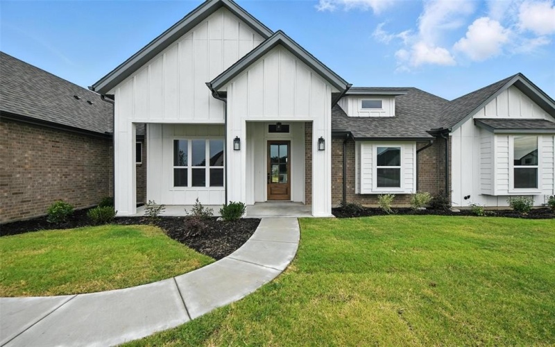 1106 Silver Sage Trail, Weatherford, TX 76085, 4 Bedrooms Bedrooms, ,2 BathroomsBathrooms,Residential,For Sale,1106 Silver Sage Trail,20992540
