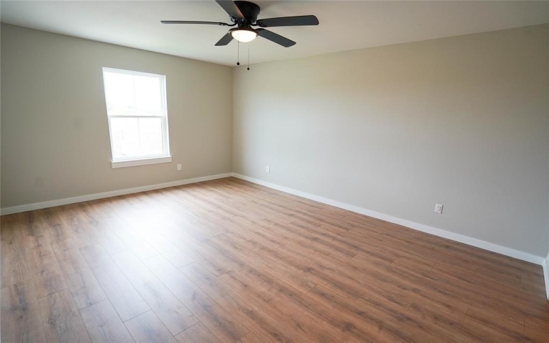 705 S 15th, Waco, TX 76706, 6 Habitaciones Habitaciones , ,7 BañosBaños,Residential Multi Family,En Venta,705 S 15th,20992727