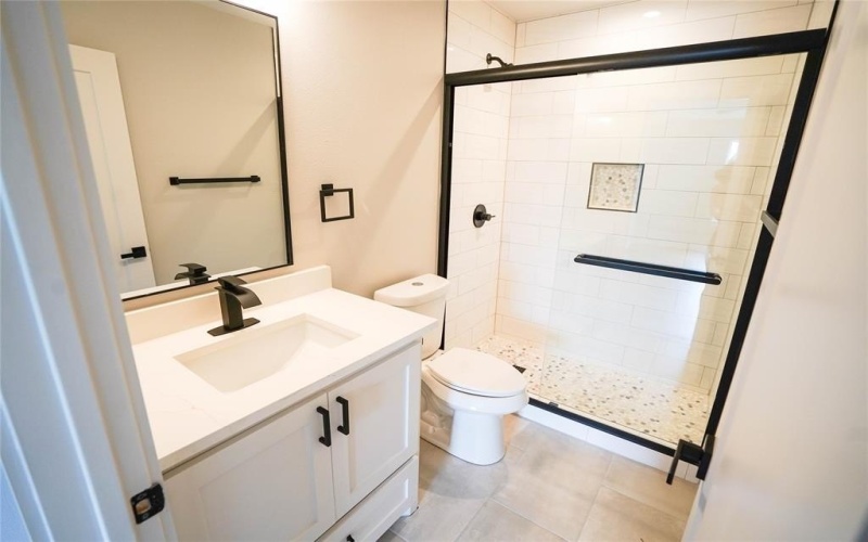 705 S 15th, Waco, TX 76706, 6 Habitaciones Habitaciones , ,7 BañosBaños,Residential Multi Family,En Venta,705 S 15th,20992727