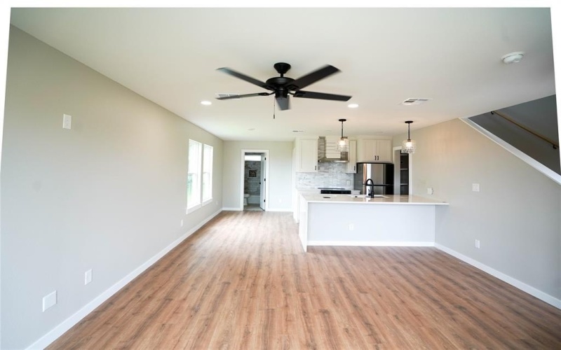705 S 15th, Waco, TX 76706, 6 Habitaciones Habitaciones , ,7 BañosBaños,Residential Multi Family,En Venta,705 S 15th,20992727