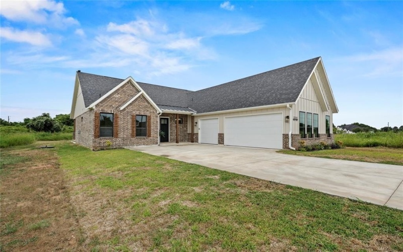 22202 Field Street, Whitney, TX 76692, 3 Habitaciones Habitaciones , ,2 BañosBaños,Residential,En Venta,22202 Field Street,0,20992801