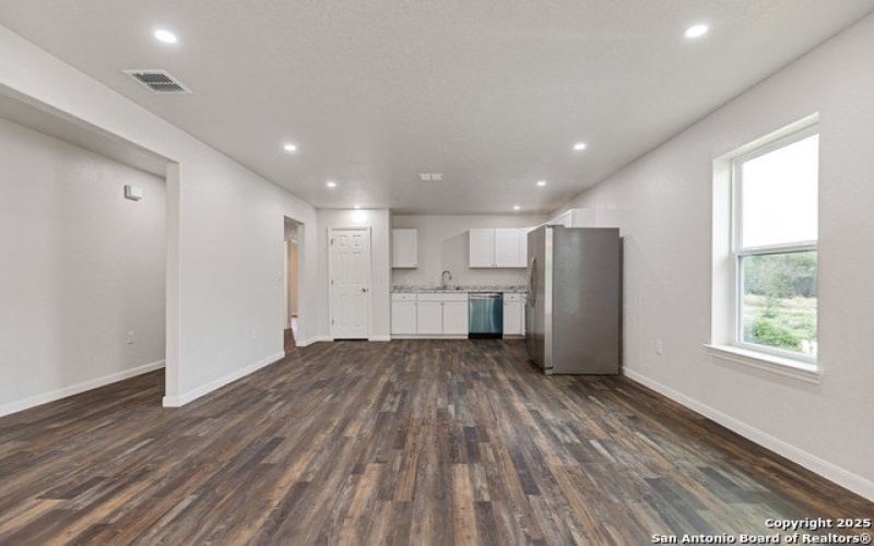 6338 Channel View, San Antonio, TX 78222, 3 Bedrooms Bedrooms, ,2 BathroomsBathrooms,Residential,For Sale,6338 Channel View,1882020