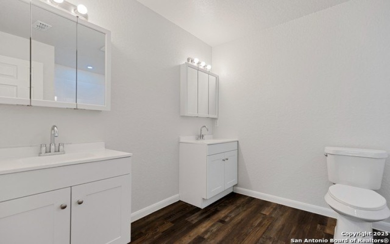 6338 Channel View, San Antonio, TX 78222, 3 Bedrooms Bedrooms, ,2 BathroomsBathrooms,Residential,For Sale,6338 Channel View,1882020
