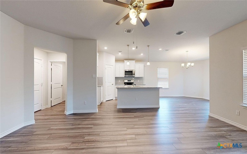 4849 Hawkins Drive, Belton, TX 76513, 3 Bedrooms Bedrooms, ,2 BathroomsBathrooms,Residential,For Sale,4849 Hawkins Drive,585776