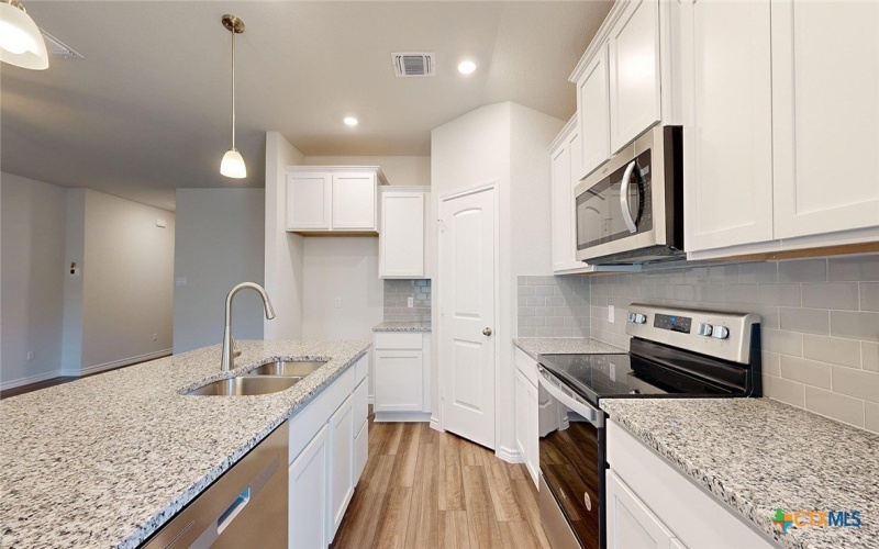 4849 Hawkins Drive, Belton, TX 76513, 3 Bedrooms Bedrooms, ,2 BathroomsBathrooms,Residential,For Sale,4849 Hawkins Drive,585776