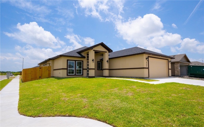 6202 Olivia Street, Corpus Christi, TX 78415, 4 Bedrooms Bedrooms, ,3 BathroomsBathrooms,Residential,For Sale,6202 Olivia Street,461633