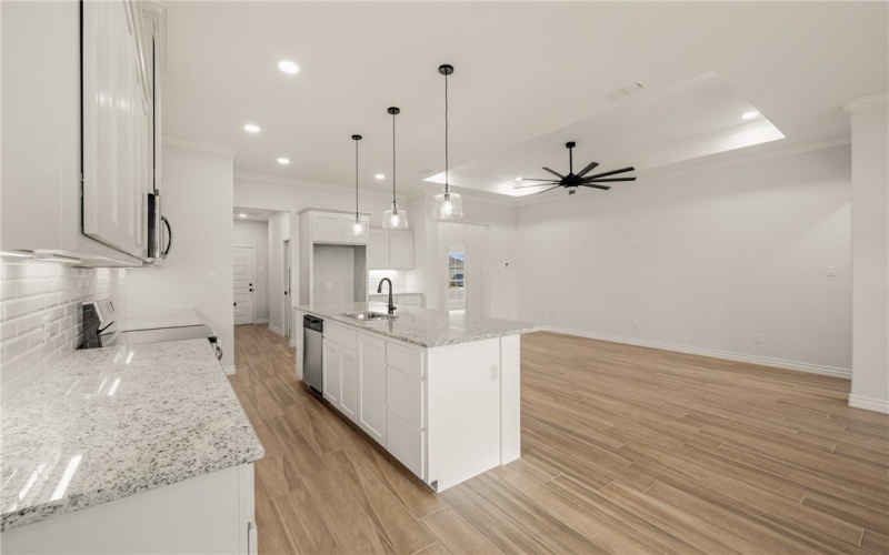6202 Olivia Street, Corpus Christi, TX 78415, 4 Bedrooms Bedrooms, ,3 BathroomsBathrooms,Residential,For Sale,6202 Olivia Street,461633