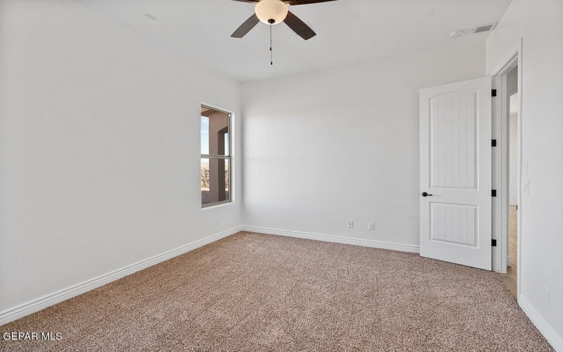 13972 Paseo Central Avenue, Horizon City, TX 79928, 4 Habitaciones Habitaciones , ,2 BañosBaños,Residential,En Venta,13972 Paseo Central Avenue,926007