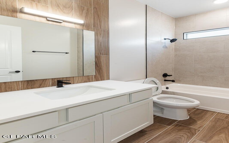 657 Paseo De La Reina Street, Horizon City, TX 79928, 4 Bedrooms Bedrooms, ,2 BathroomsBathrooms,Residential,For Sale,657 Paseo De La Reina Street,926009
