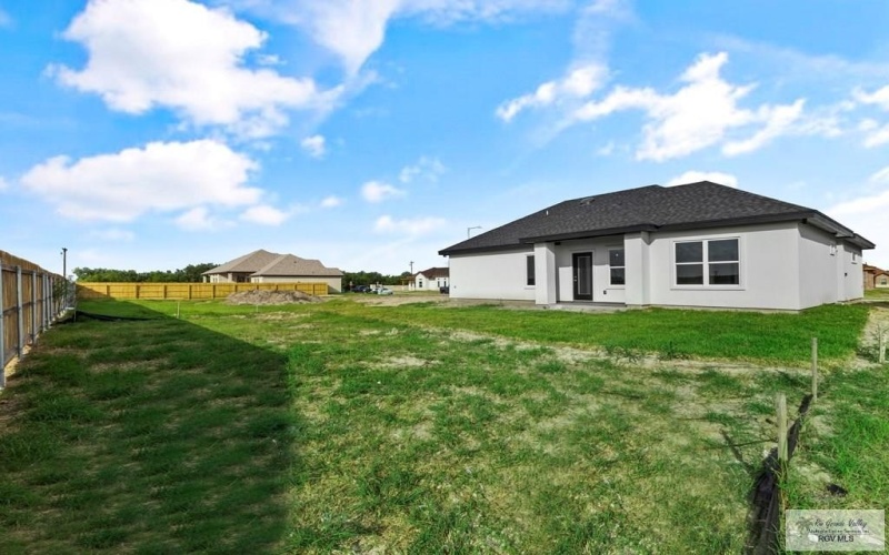 1418 STIRRUP CIR, SAN BENITO, TX 78586, 3 Habitaciones Habitaciones , ,2 BañosBaños,Residential,En Venta,1418 STIRRUP CIR,29766622