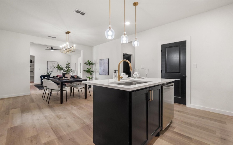 14403 Kenosha Drive, Lubbock, TX 79423, 3 Habitaciones Habitaciones , ,2 BañosBaños,Residential,En Venta,14403 Kenosha Drive,202557464