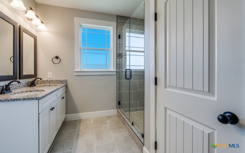 188 Turnberry Drive, La Vernia, TX 78121, 4 Habitaciones Habitaciones , ,2 BañosBaños,Residential,En Venta,188 Turnberry Drive,0,584965