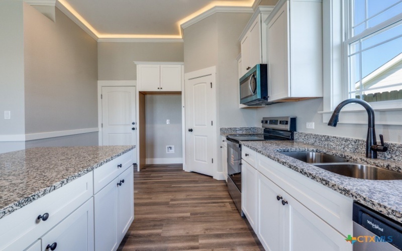 188 Turnberry Drive, La Vernia, TX 78121, 4 Habitaciones Habitaciones , ,2 BañosBaños,Residential,En Venta,188 Turnberry Drive,0,584965