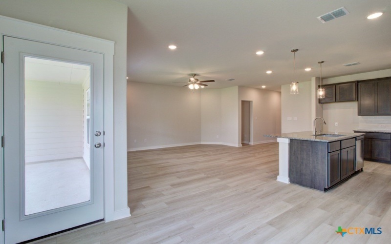 3590 Starbright Drive, New Braunfels, TX 78130, 3 Habitaciones Habitaciones , ,2 BañosBaños,Residential,En Venta,3590 Starbright Drive,585747