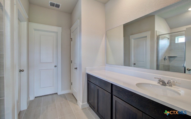 3590 Starbright Drive, New Braunfels, TX 78130, 3 Habitaciones Habitaciones , ,2 BañosBaños,Residential,En Venta,3590 Starbright Drive,585747
