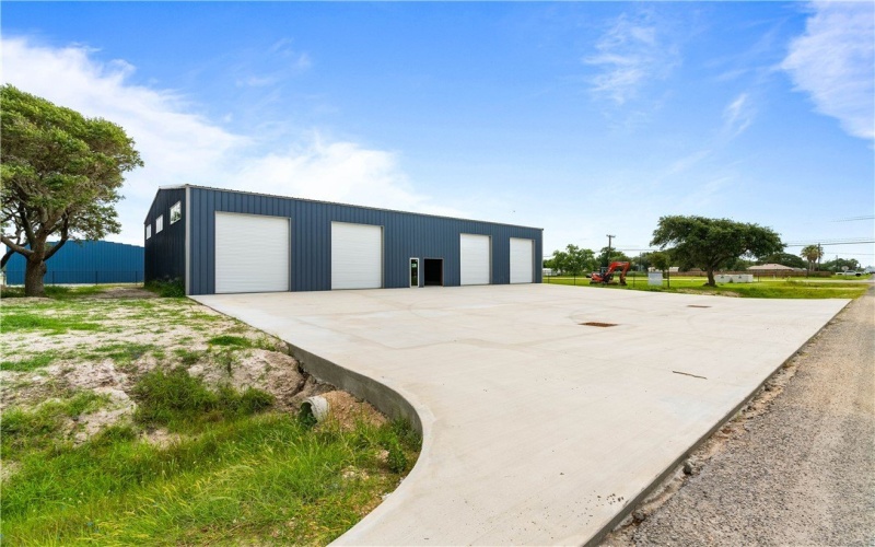 114 W First St, Rockport, TX 78382, ,Residential,For Sale,114 W First St,461750