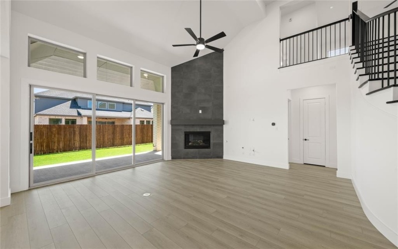 2105 Birdwatch Drive, Mansfield, TX 76063, 4 Bedrooms Bedrooms, ,5 BathroomsBathrooms,Residential,For Sale,2105 Birdwatch Drive,0,20979382