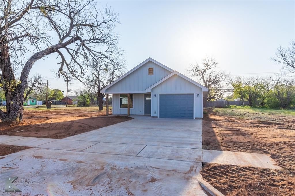 1225 Mesquite Street, Abilene, TX 79601, 3 Bedrooms Bedrooms, ,2 BathroomsBathrooms,Residential,For Sale,1225 Mesquite Street,20993294