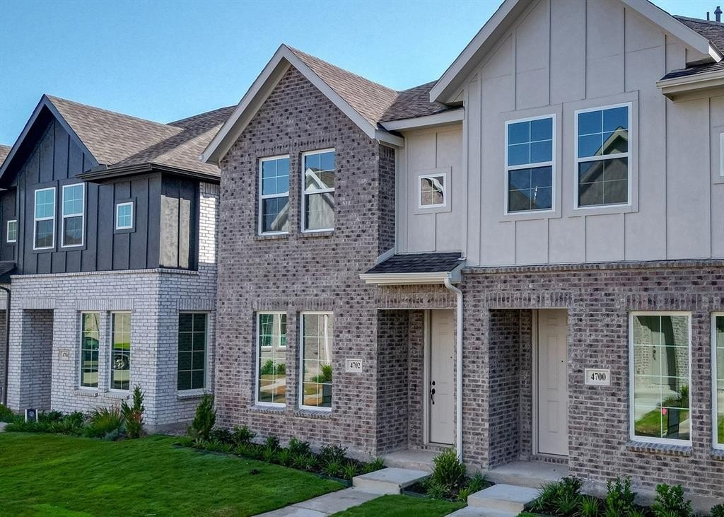 4702 Sparkling Pathway, Haltom City, TX 76117, 3 Bedrooms Bedrooms, ,2 BathroomsBathrooms,Residential,For Sale,4702 Sparkling Pathway,20993296