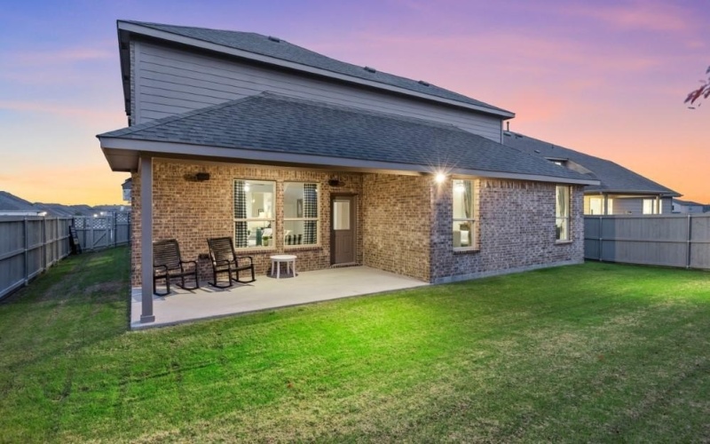 8708 BUR OAK Drive, Justin, TX 76247, 4 Bedrooms Bedrooms, ,3 BathroomsBathrooms,Residential,For Sale,8708 BUR OAK Drive,20993340