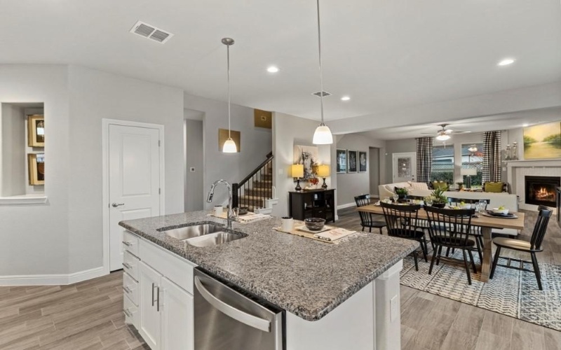 8708 BUR OAK Drive, Justin, TX 76247, 4 Bedrooms Bedrooms, ,3 BathroomsBathrooms,Residential,For Sale,8708 BUR OAK Drive,20993340