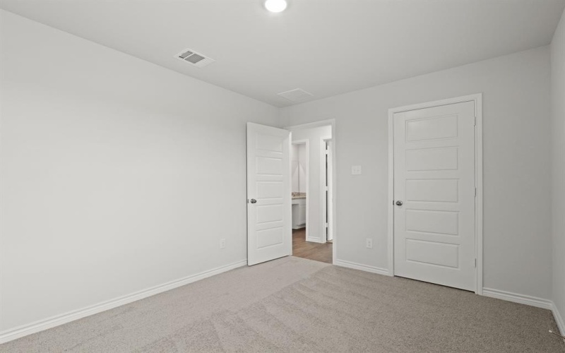 7016 Trestle Street, Fort Worth, TX 76036, 3 Bedrooms Bedrooms, ,2 BathroomsBathrooms,Residential,For Sale,7016 Trestle Street,20993366